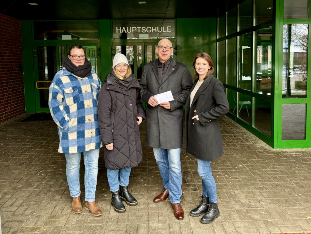 Spendenübergabe Förderverein Hauptschule